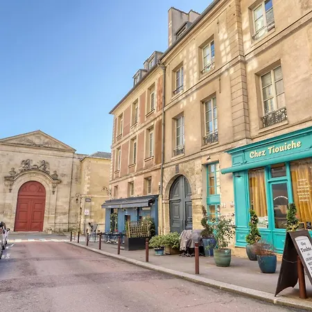 Le Saint Julien Versailles